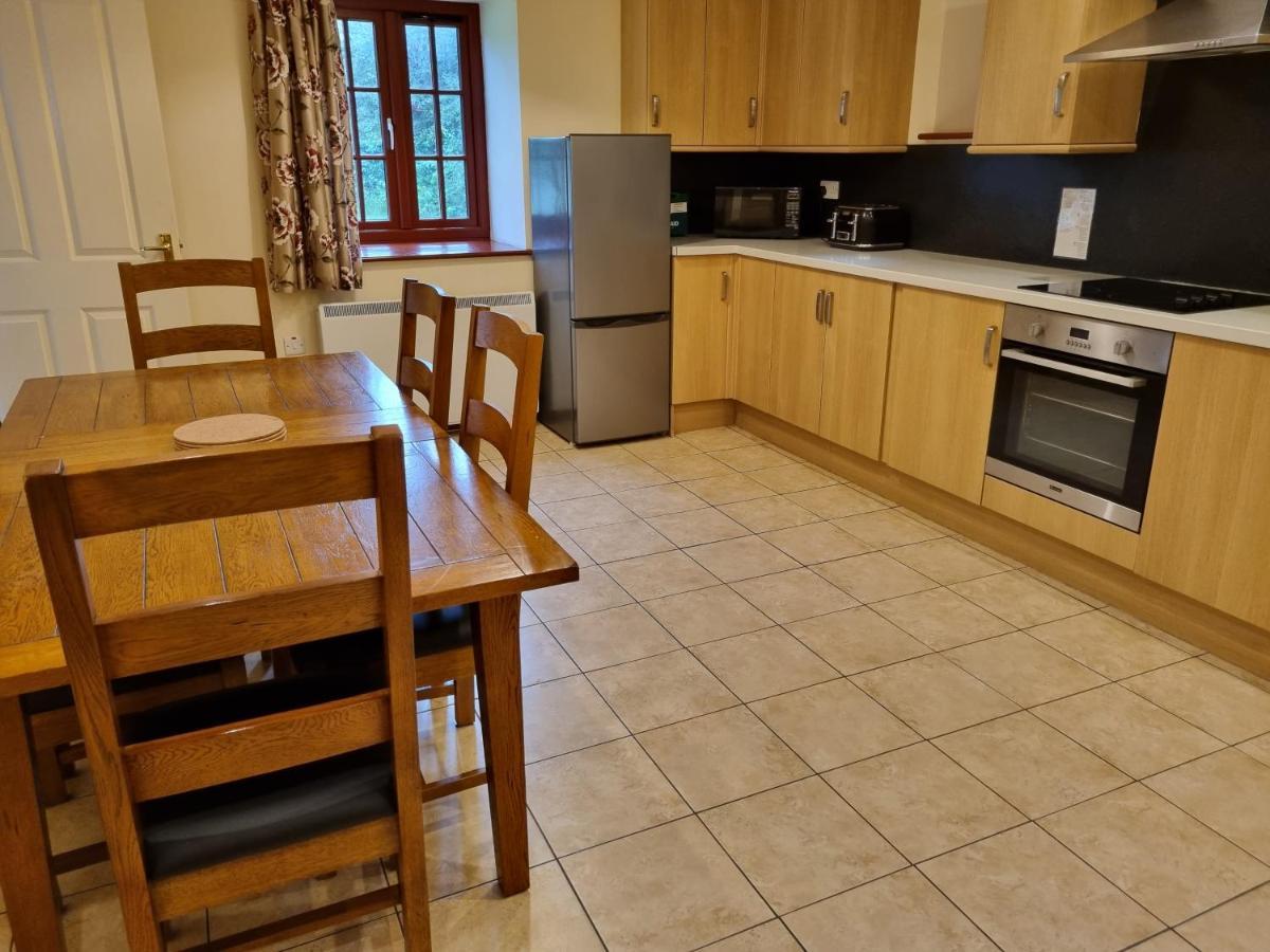 Peregrine Stable Cottage Llandovery Extérieur photo