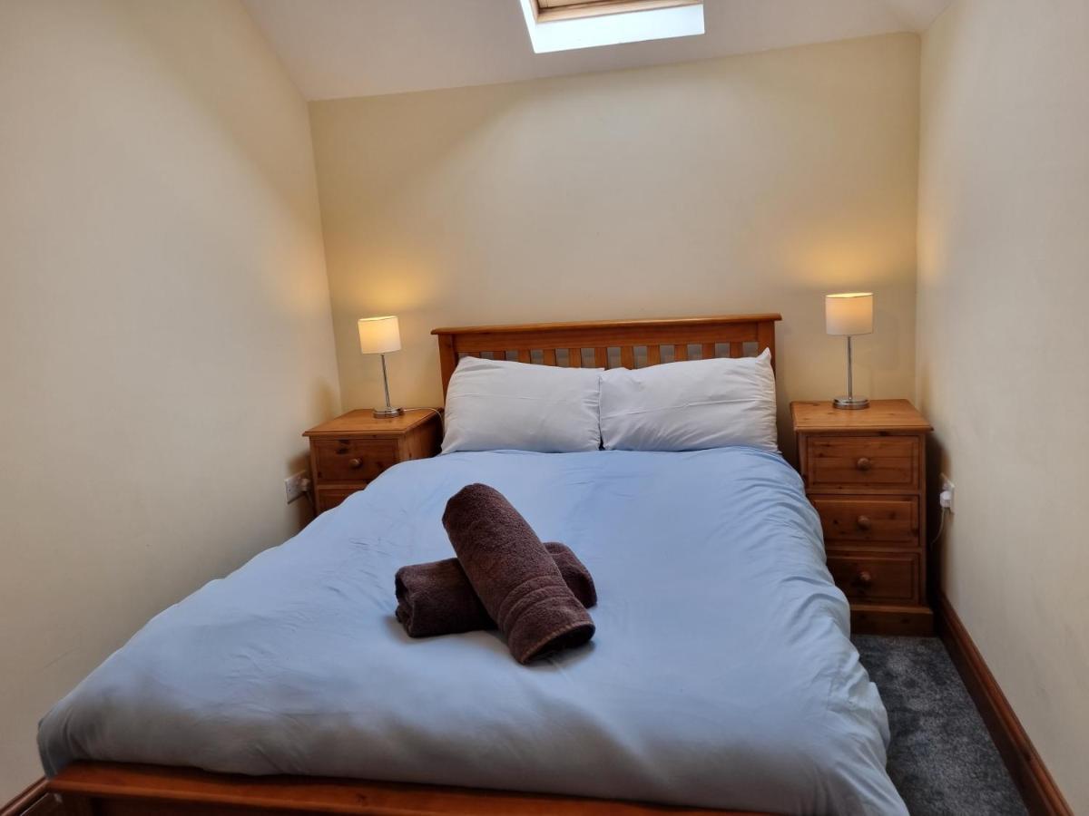Peregrine Stable Cottage Llandovery Extérieur photo